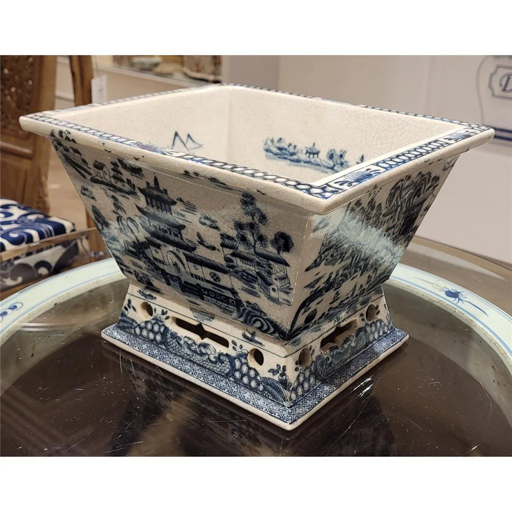 Danny's Fine Porcelain Planter 13665 - Image 7