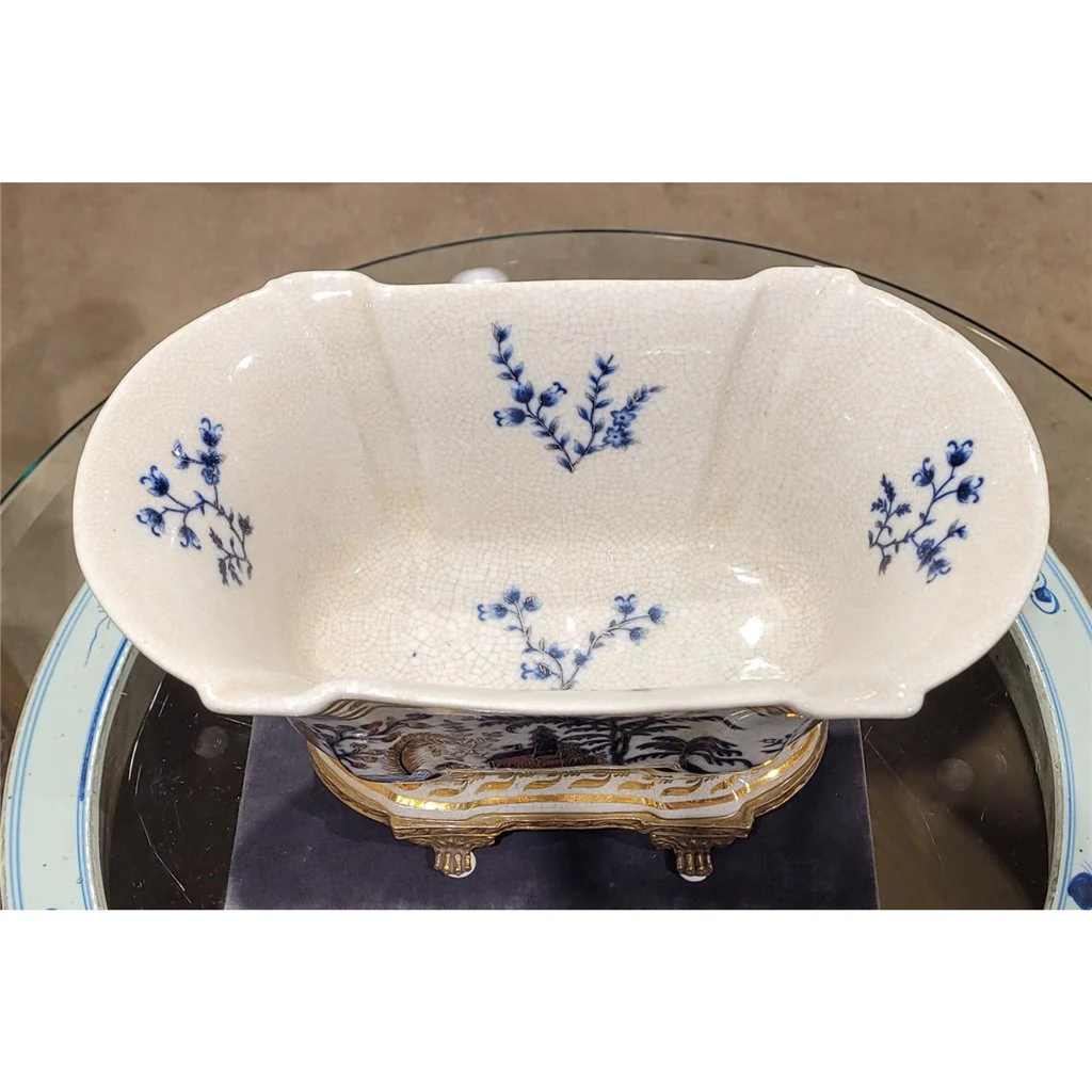 Danny's Fine Porcelain Planter With Bronze Accent - Imari Garden 14099 - Image 5