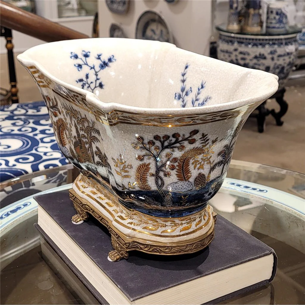 Danny's Fine Porcelain Planter With Bronze Accent - Imari Garden 14099 - Image 6