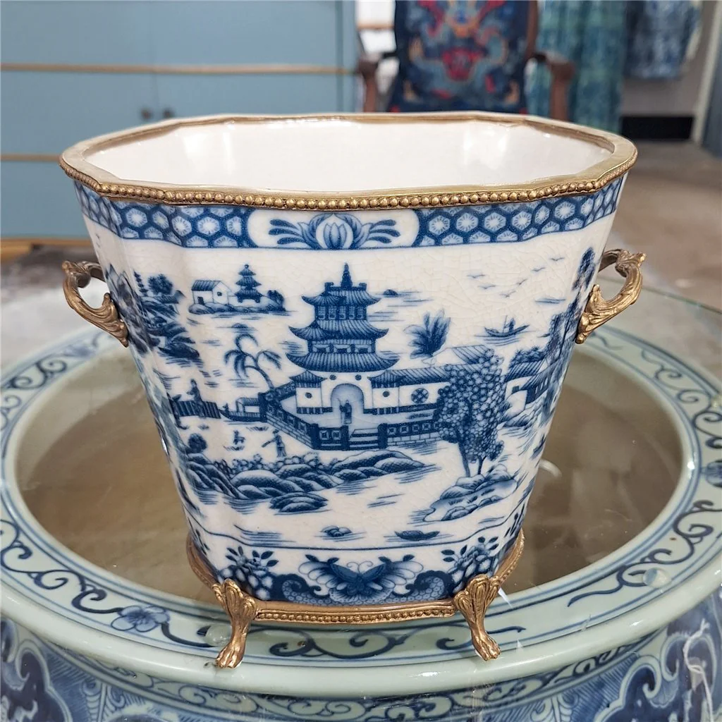 Danny's Fine Porcelain Planter With Bronze Ormolu- Blue Willow 14255 - Image 2