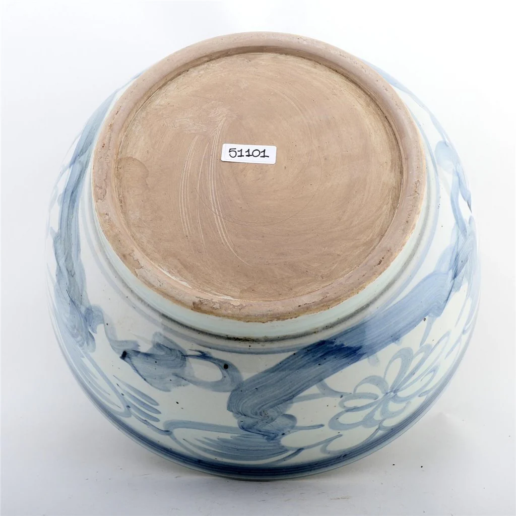 Danny's Fine Porcelain Porcelain Aged Blue Floral Round Bowl 51101 - Image 8