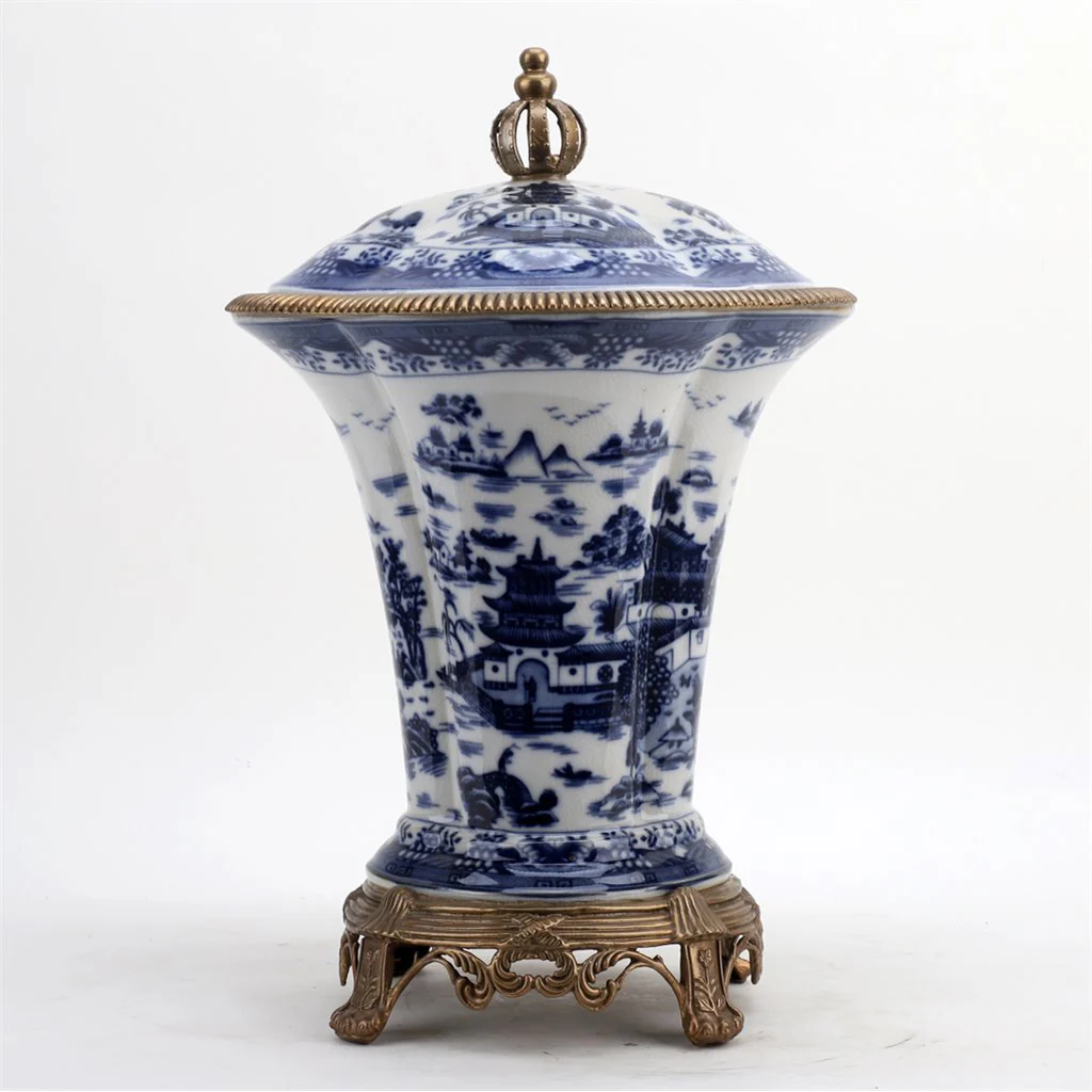 Danny's Fine Porcelain Porcelain Crown Lidded Jar - Blue And White Willow 14242 - Image 2