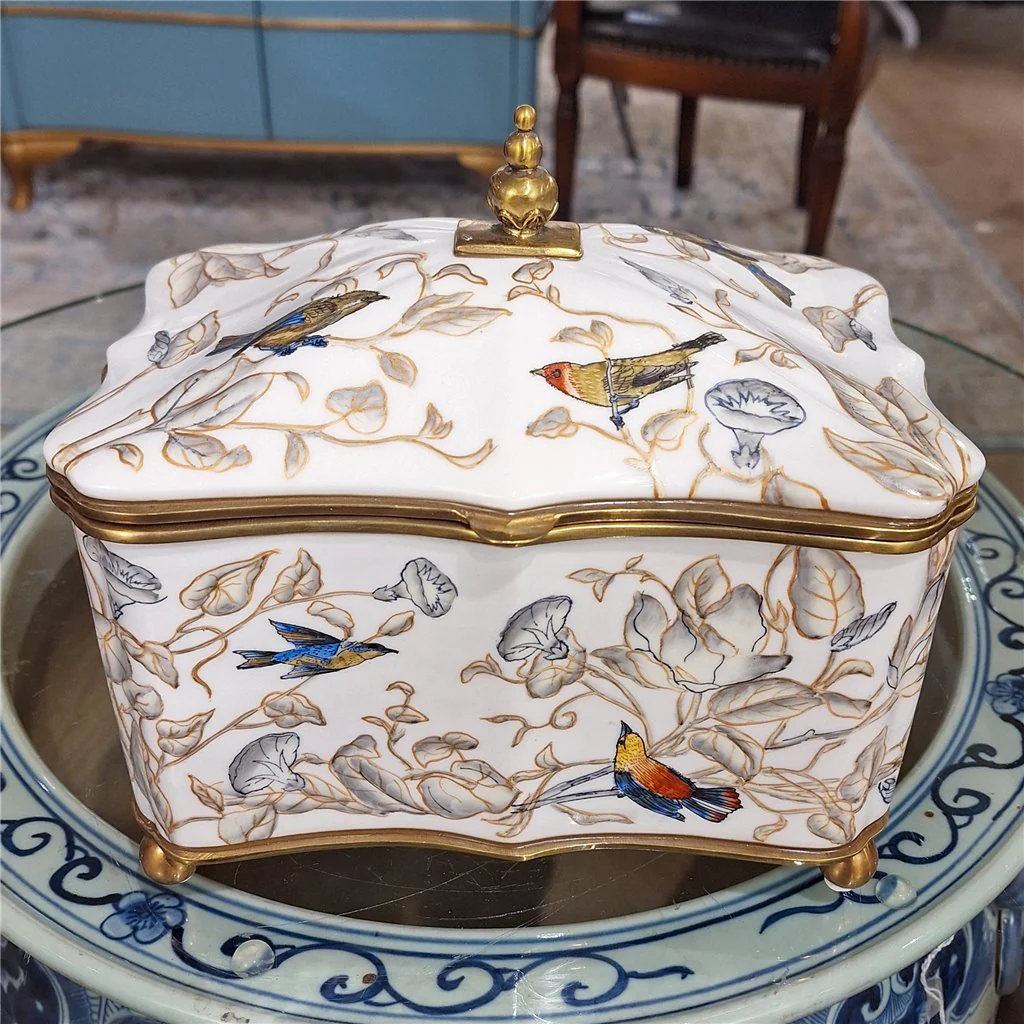 Danny's Fine Porcelain Porcelain Hinged Box With Bronze Accent-Tessa 60311 - Image 3