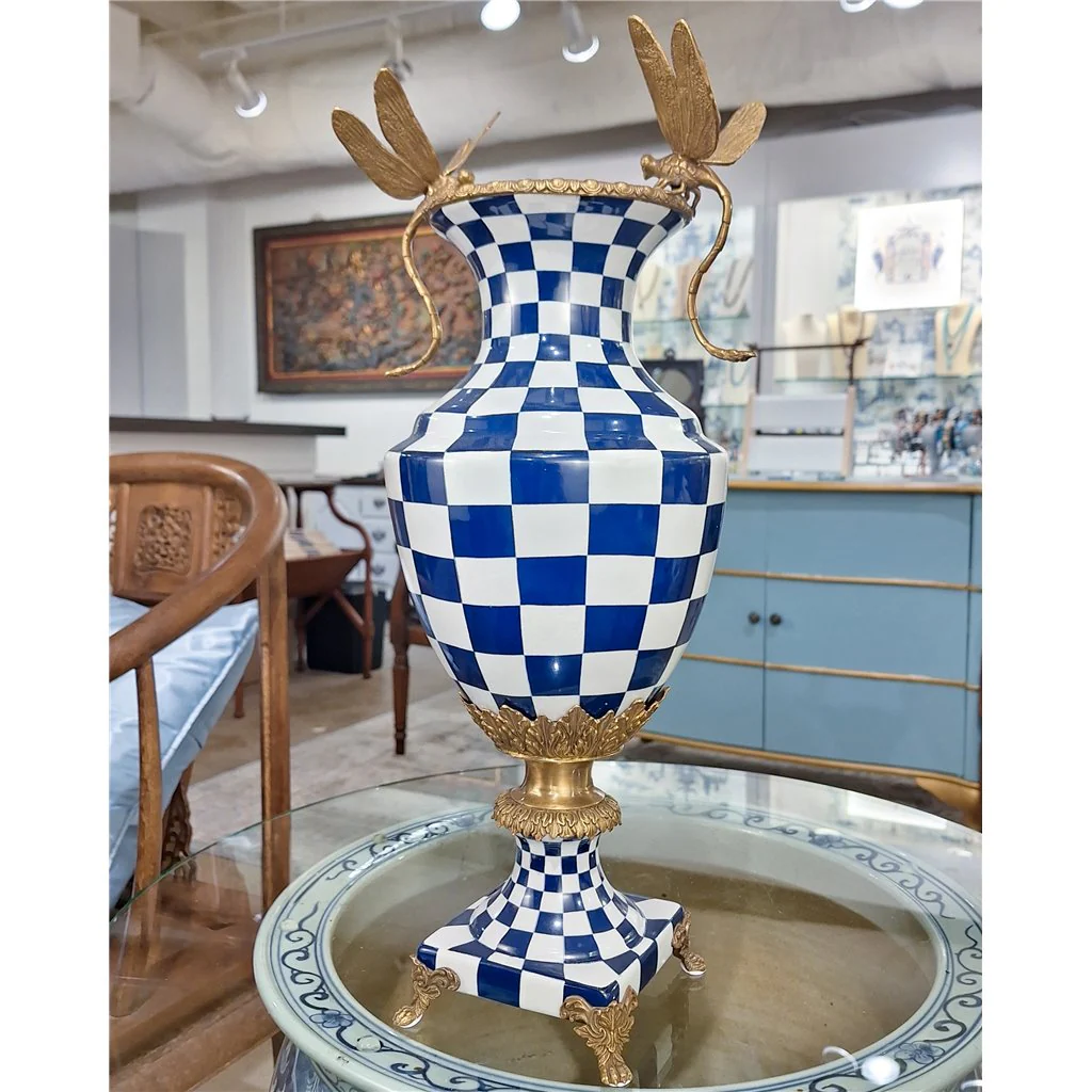 Danny's Fine Porcelain Porcelain Vase With Bronze Ormolu And Dragonfly - Blue And White Checker 14277 - Image 10