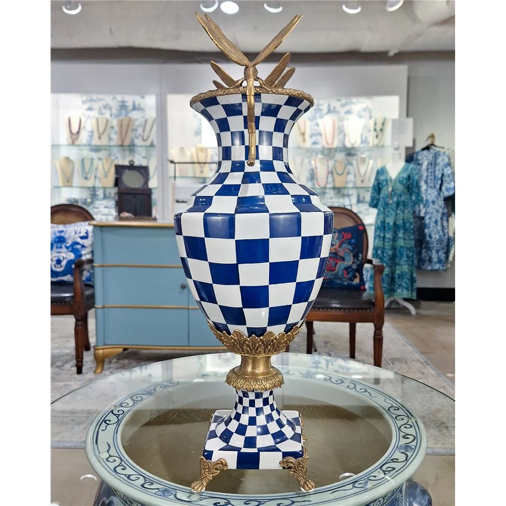 Danny's Fine Porcelain Porcelain Vase With Bronze Ormolu And Dragonfly - Blue And White Checker 14277 - Image 11