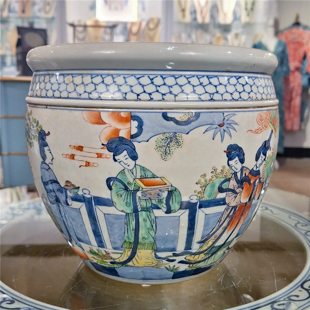 Danny's Fine Porcelain Pot 50582 - Image 2