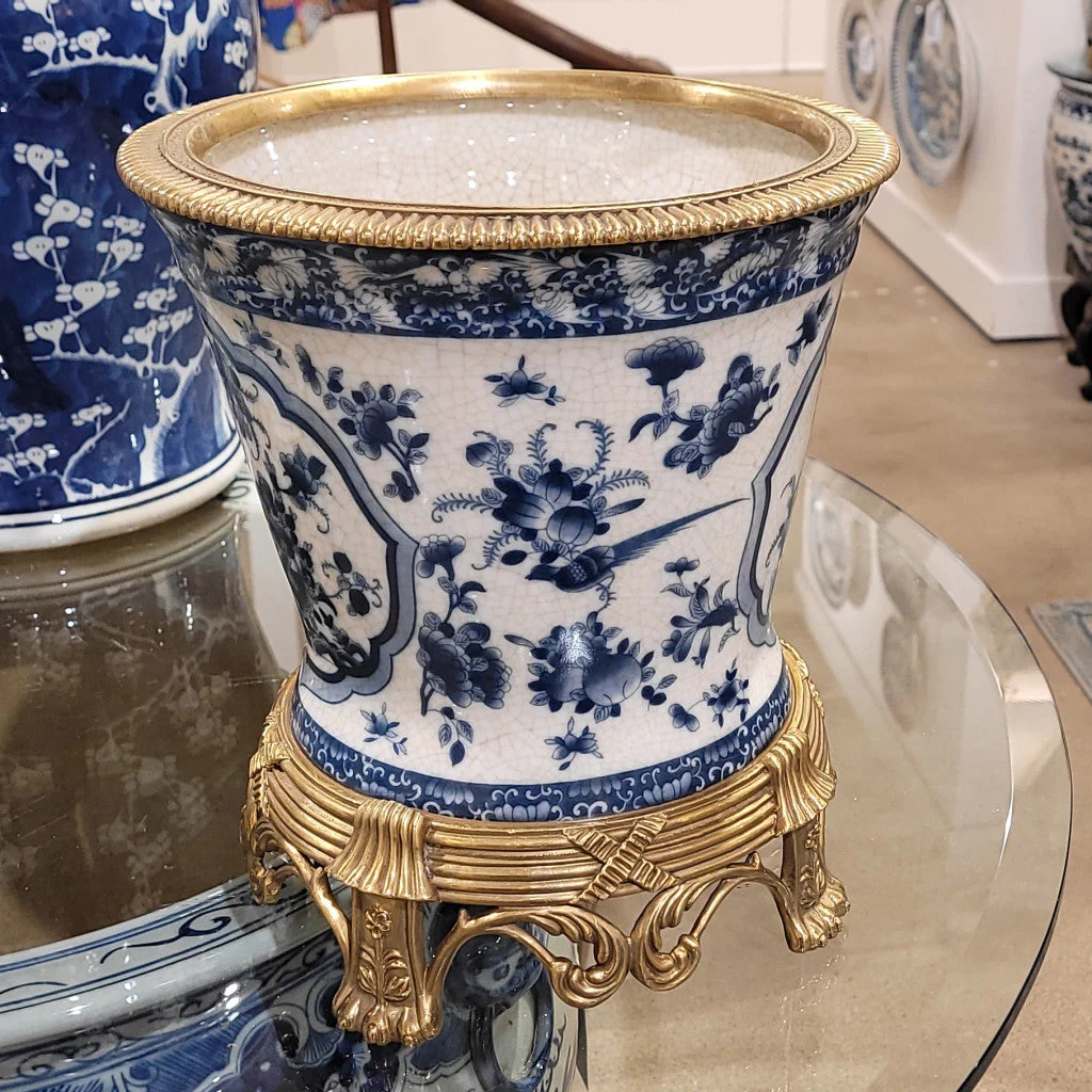 Danny's Fine Porcelain Round Metal Planter - B/W Birds 11557 - Image 9