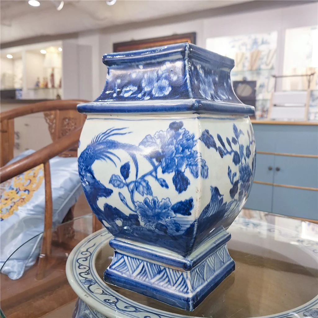 Danny's Fine Porcelain Sq Vase - Blue And White Bird 50927 - Image 9