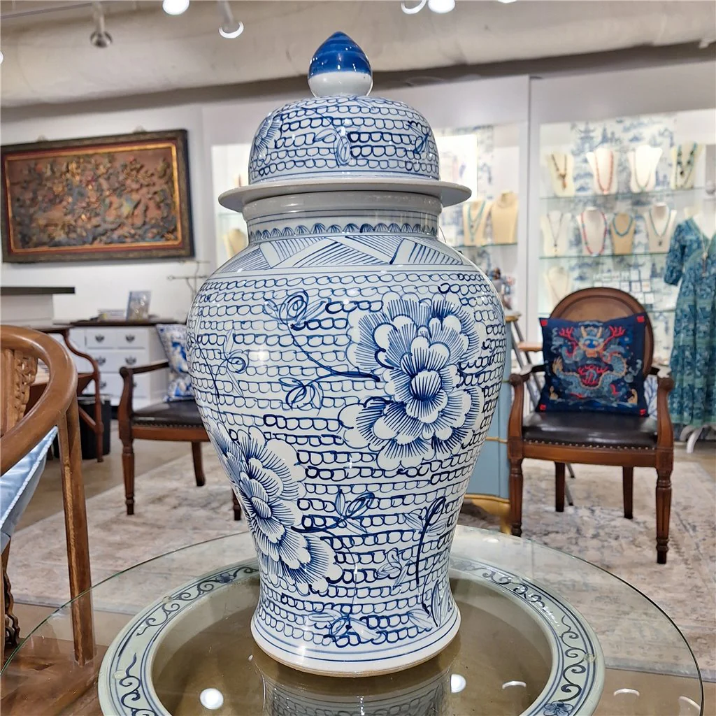 Danny's Fine Porcelain Temple Jar Blue And White Flower 51114 - Image 14