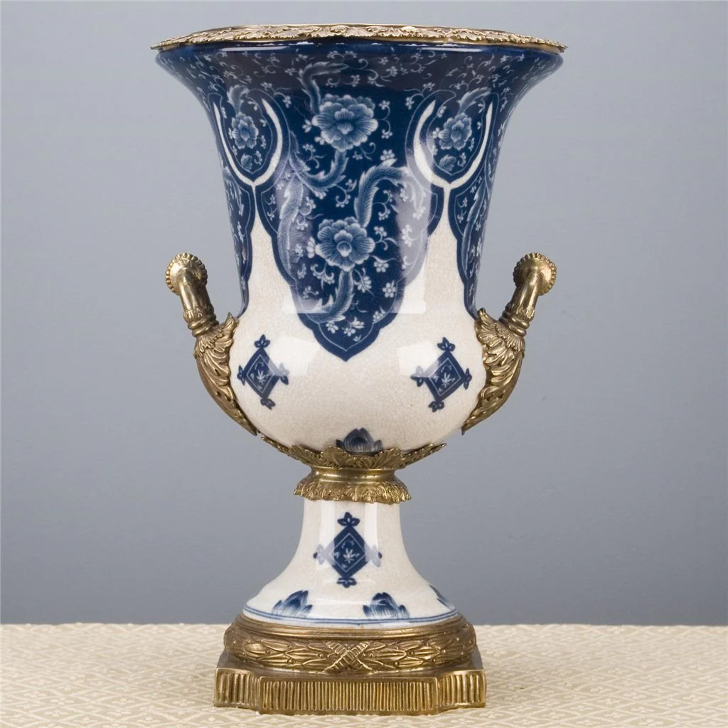 Danny's Fine Porcelain Vase 14197 - Image 2