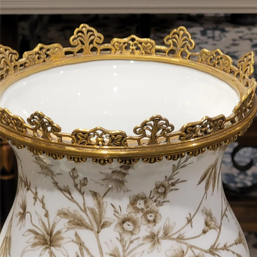Danny's Fine Porcelain Vase 60380 - Image 18