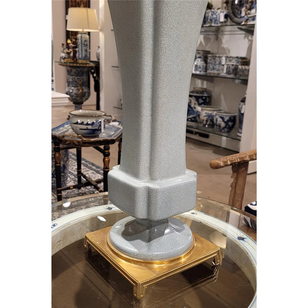 Danny's Fine Porcelain Vase 60386 - Image 12