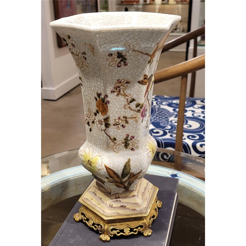 Danny's Fine Porcelain Vase 60394 - Image 11