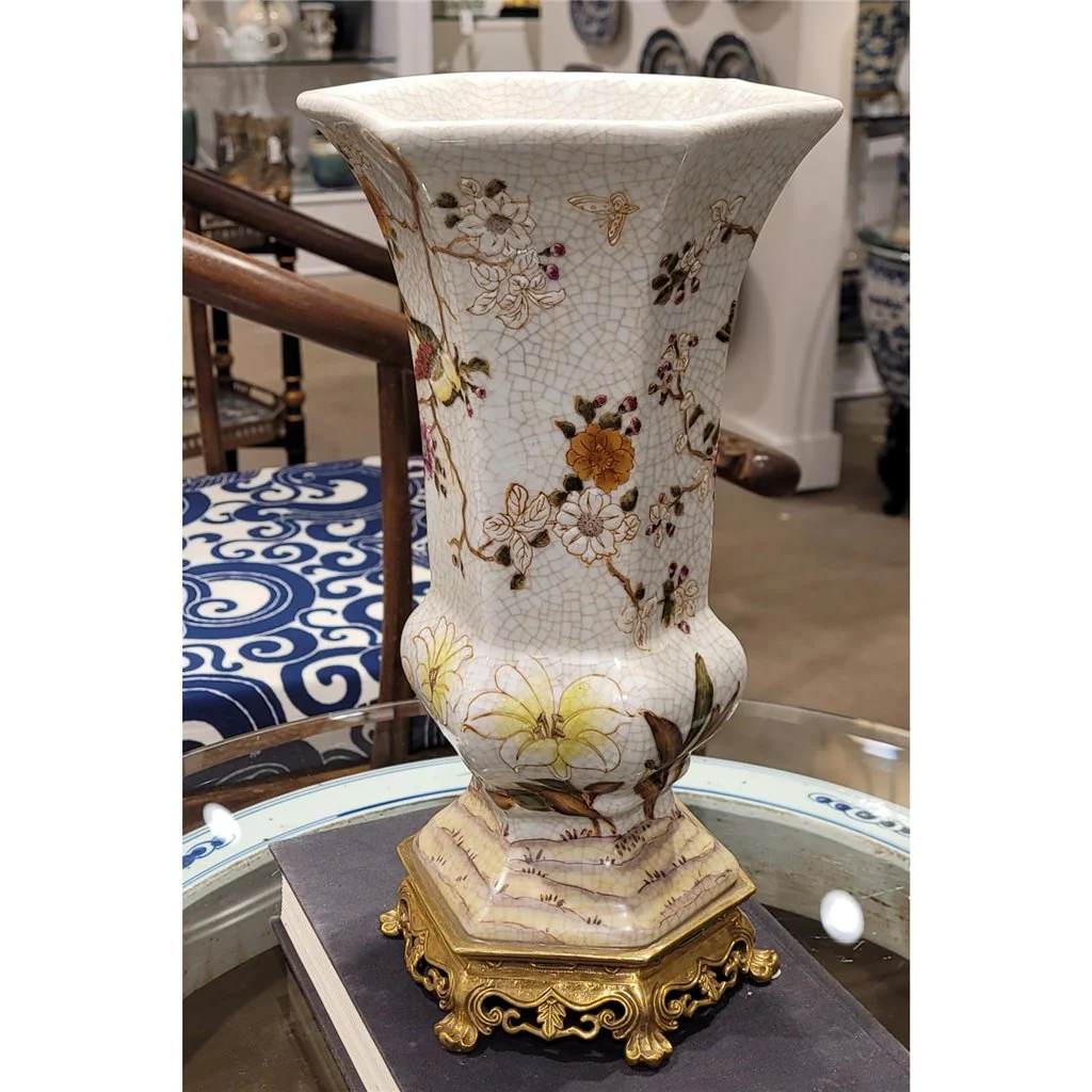 Danny's Fine Porcelain Vase 60394 - Image 12