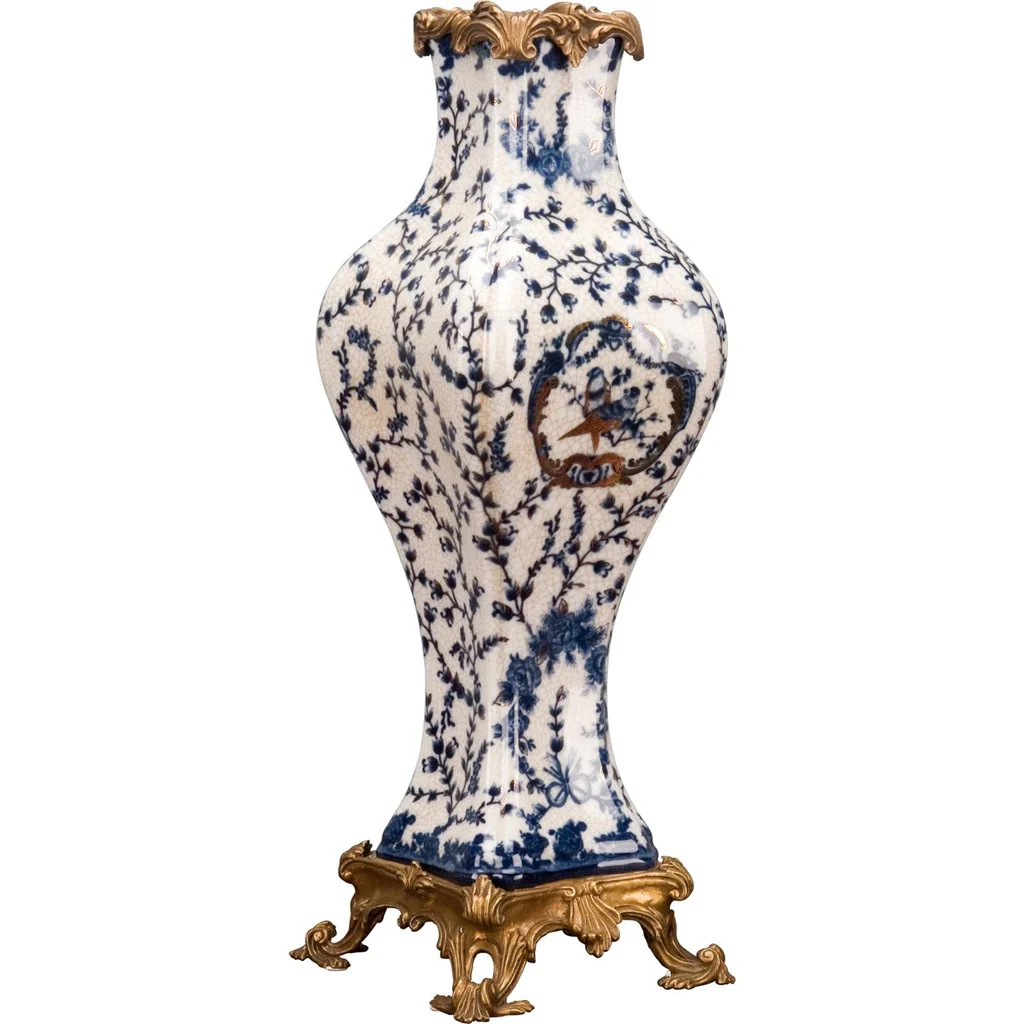 Danny's Fine Porcelain Vase - Blue And White 14129