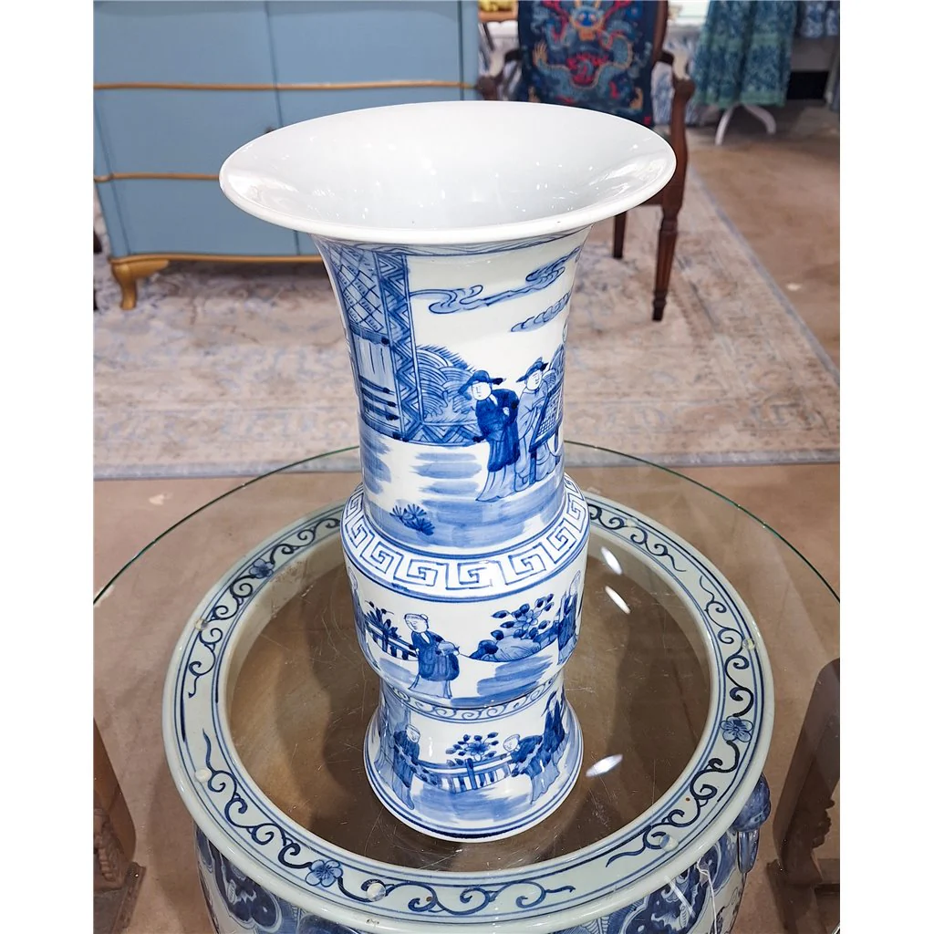 Danny's Fine Porcelain Vase - People - Blue And White Classic 50768 - Image 8
