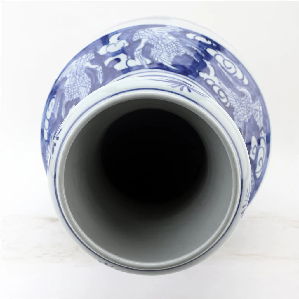 Danny's Fine Porcelain Vase - People - Blue And White Classic 50883 - Image 7
