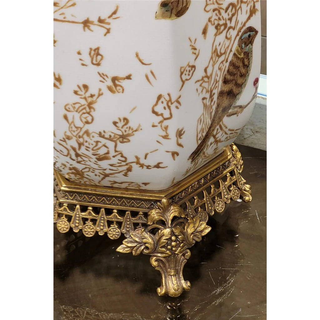 Danny's Fine Porcelain Vase With Bird And Bronze Ormolu - Robin Morning 60381 - Image 23