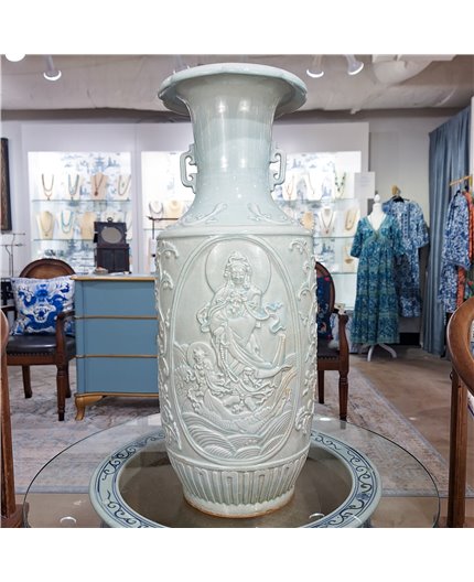 Danny's Fine Porcelain Vases 50727 - Image 2