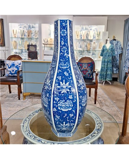 Danny's Fine Porcelain Vases 50734 - Image 2