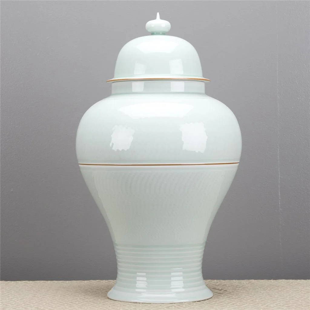 Danny's Fine Porcelain Warrior Jar- Sky 50446 - Image 3