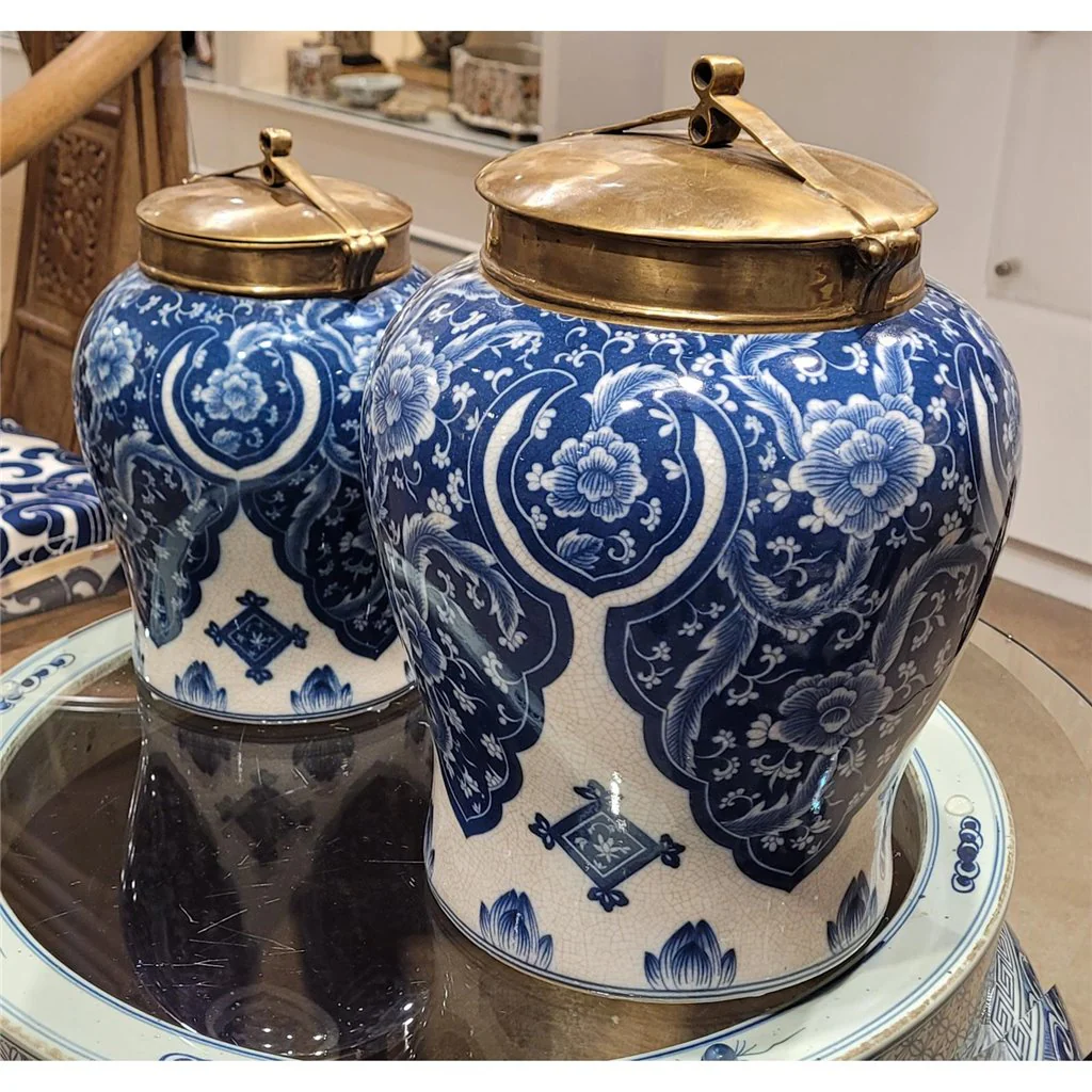 Danny's Fine Porcelain Warrior Jar With Bronze Lid - Qipao (Large) 14088 - Image 7