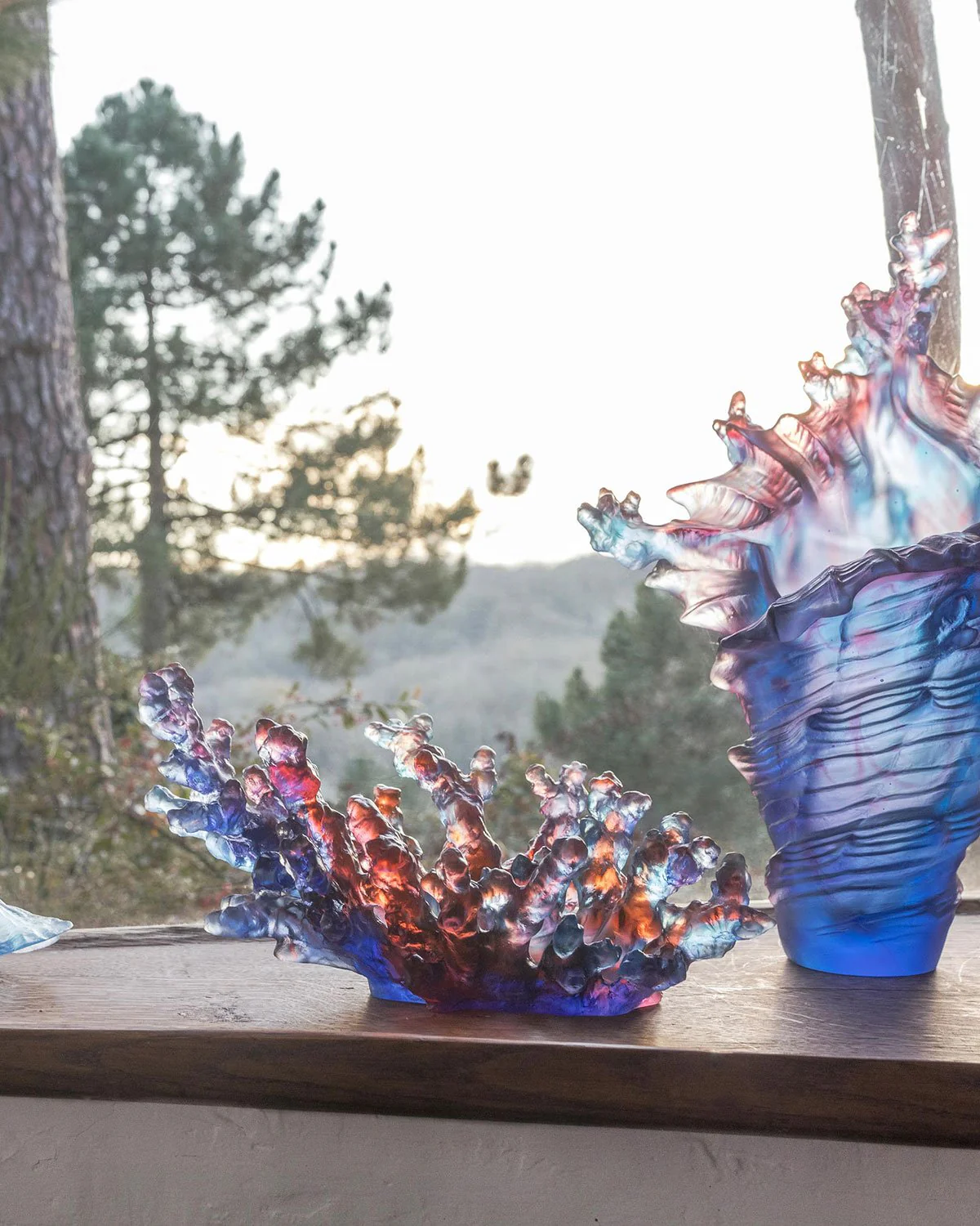 Daum Crystal Coral Sea Blue Red Medium Bowl - Image 2