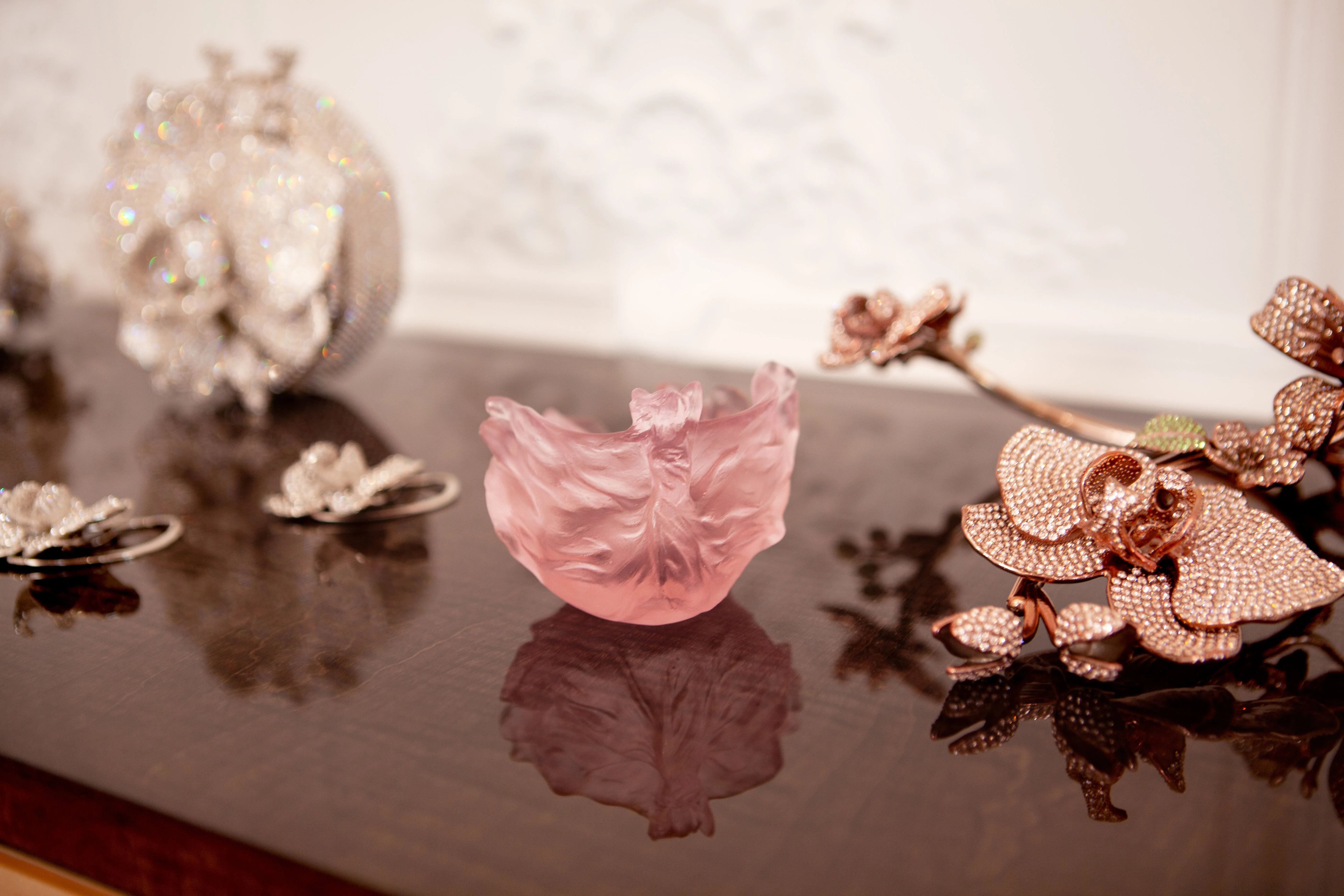 Daum Crystal Small Bowl by Tamara Ralph - Image 4