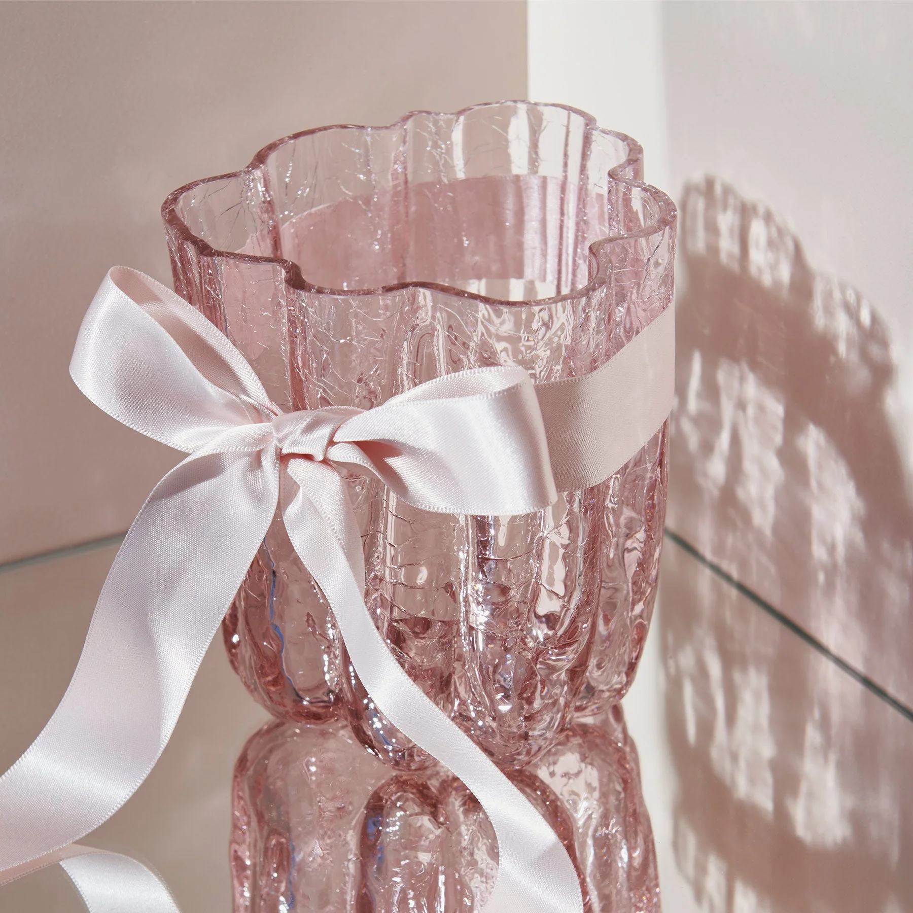 Kosta Boda Crackle Vase Pink Small - Image 4