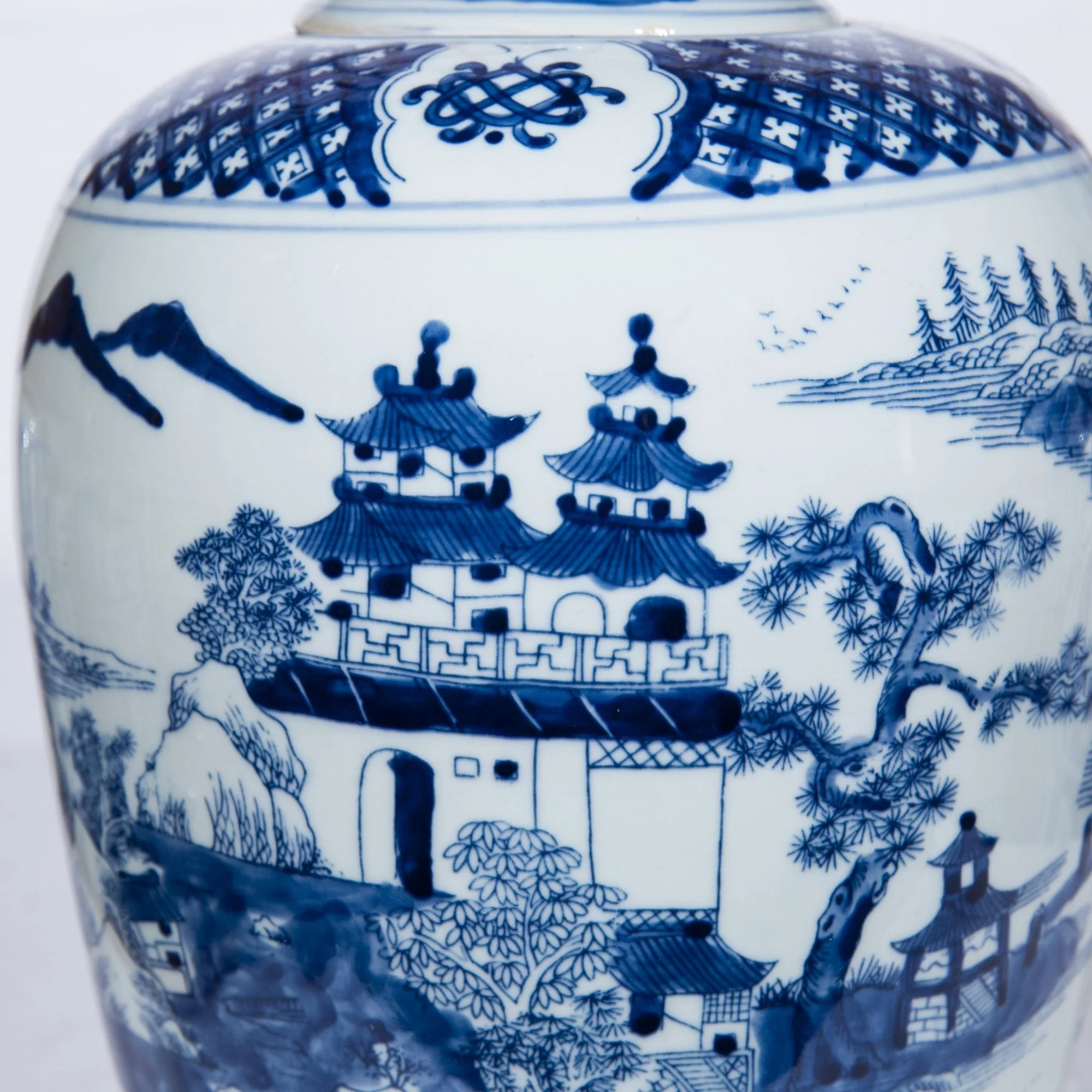 Legend of Asia BW Mountaintop Temple Ginger Jar - Image 4