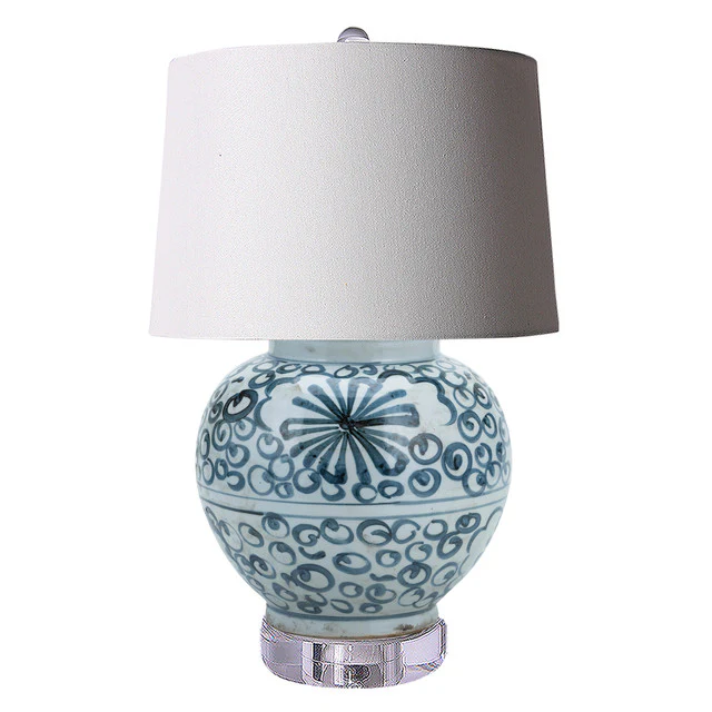 Legend of Asia Lamp BW Small Jar Sea Flower