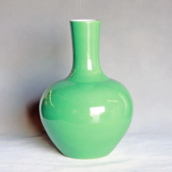 Legend of Asia Spring Green Globular Vase
