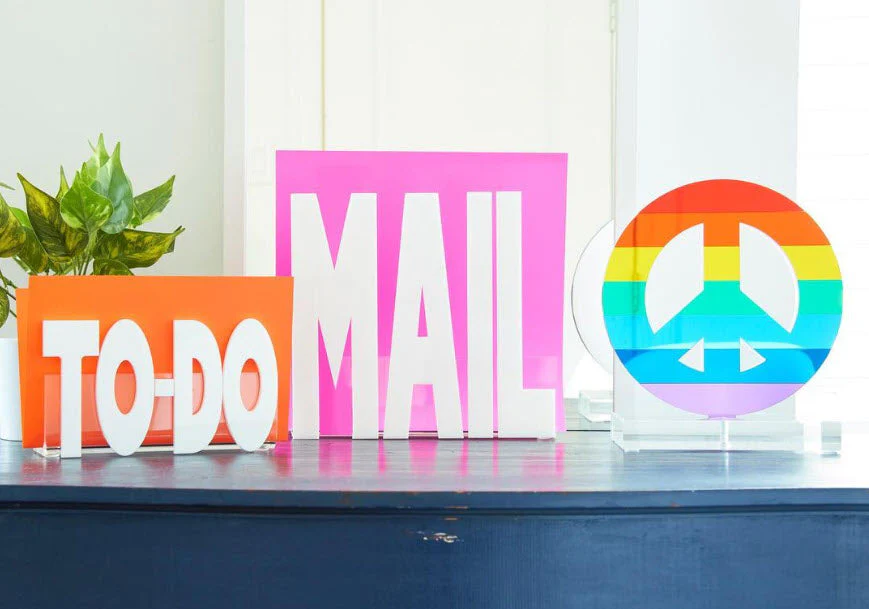 Mail Holder - White - Image 3