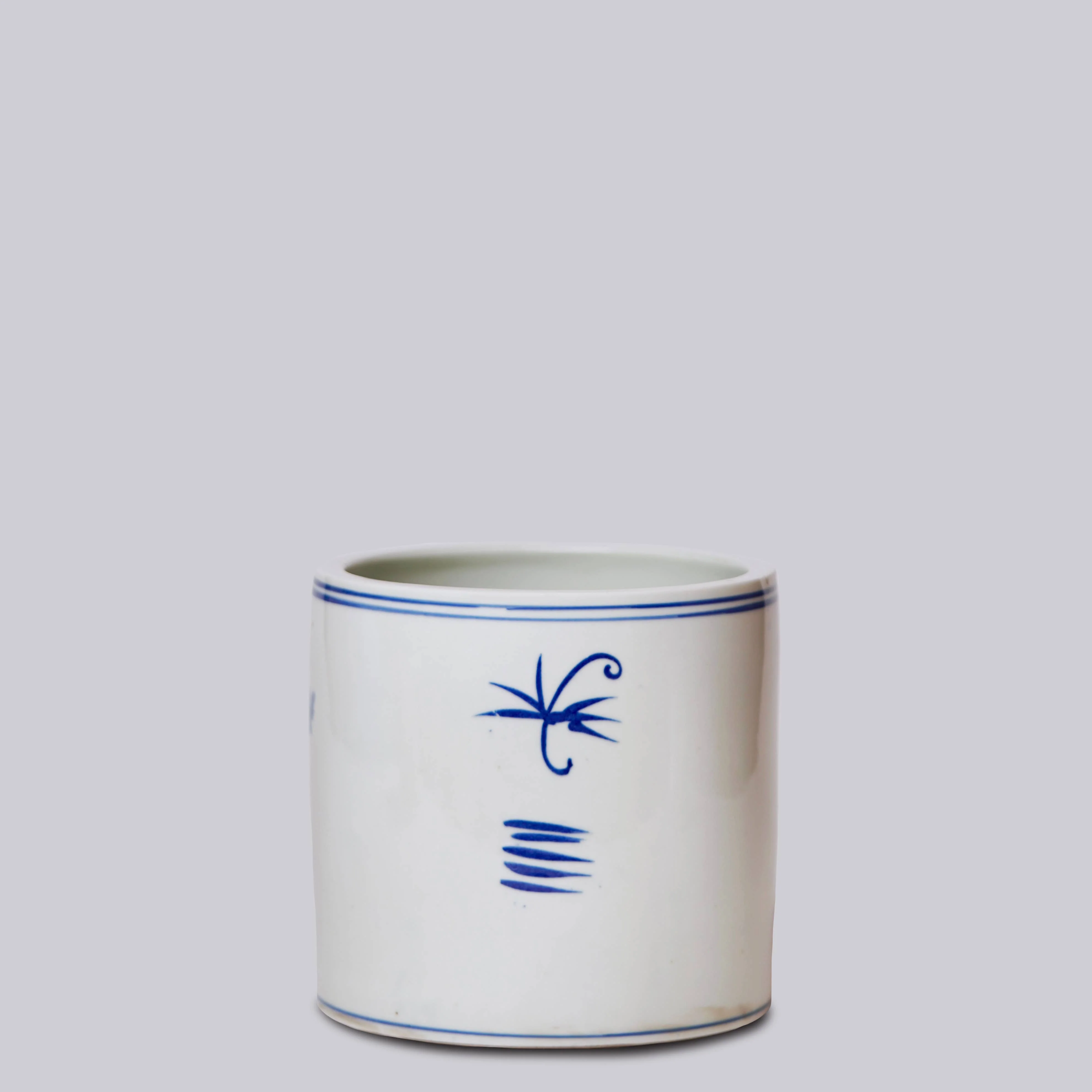 Medium Blue and White Porcelain Peony Cachepot - Image 2