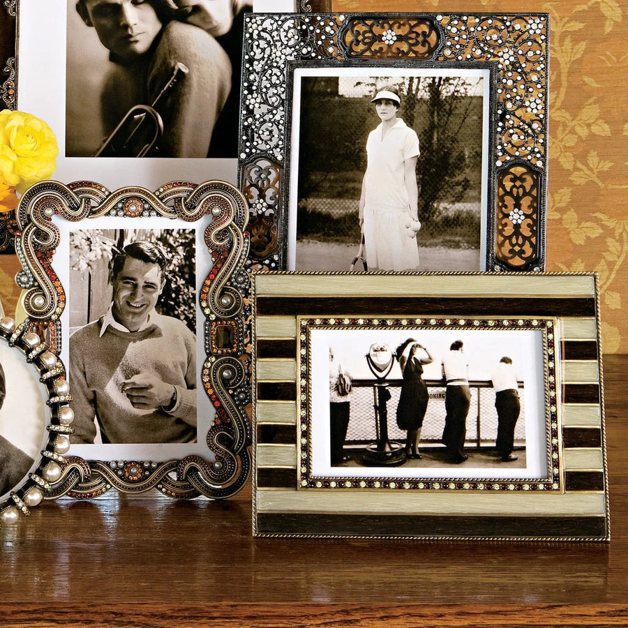 Olivia Riegel Baronessa 5" X 7" Frame With Silk Back - Image 4