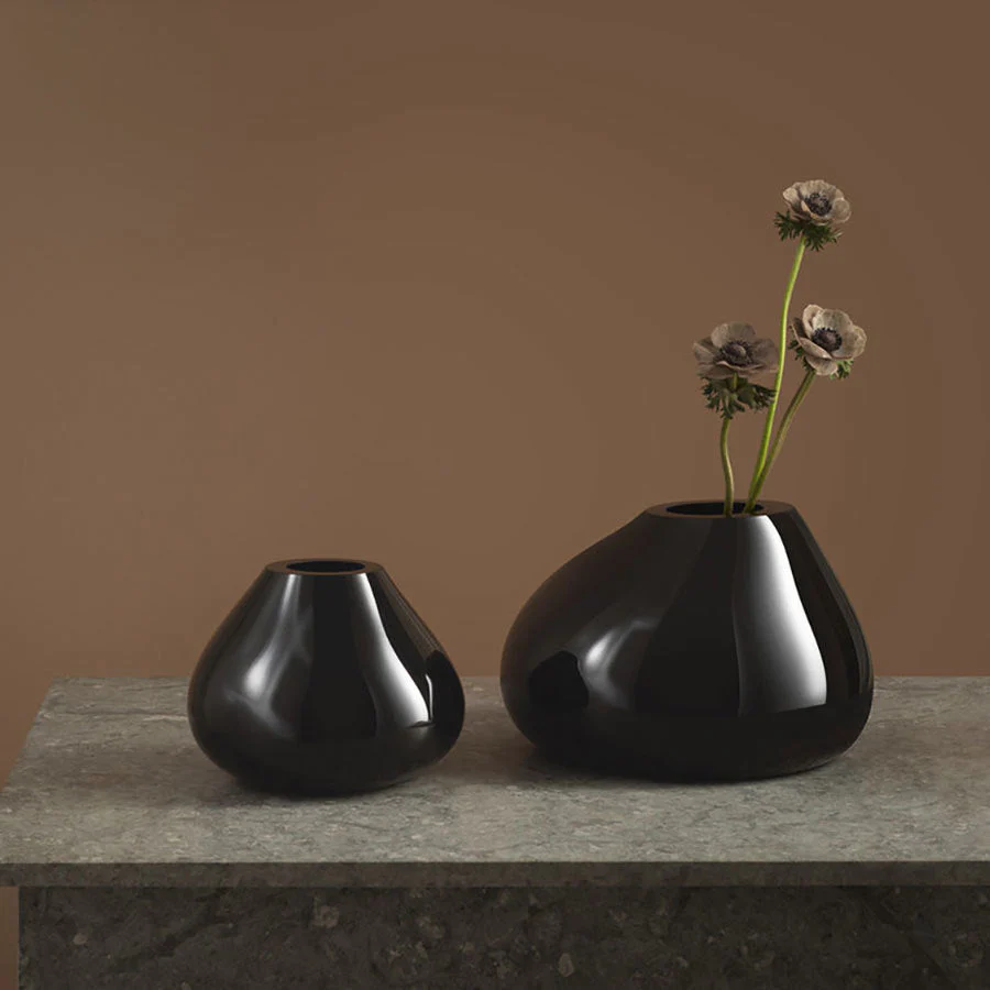 Orrefors Ebon Black Vase Large - Image 4