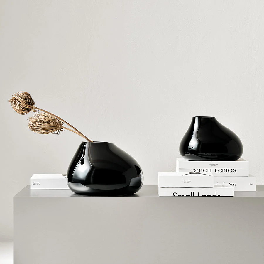 Orrefors Ebon Black Vase Large - Image 5