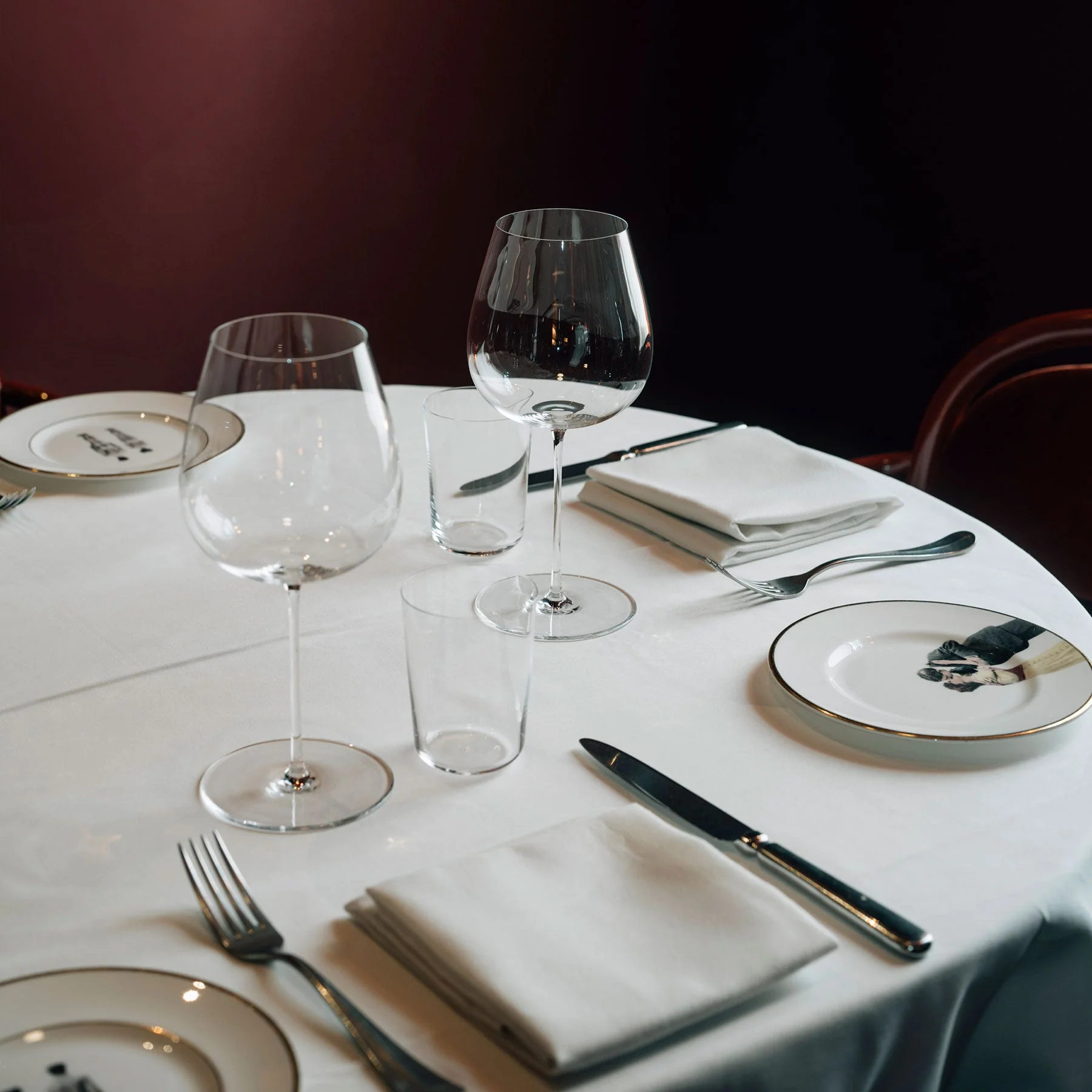 Orrefors Frantzén Red Wine Set of 2 - Image 3