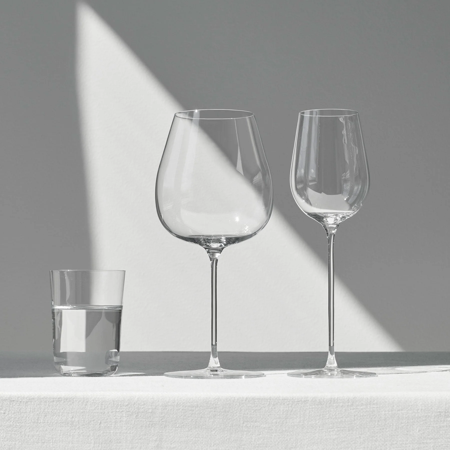 Orrefors Frantzén Red Wine Set of 2 - Image 5