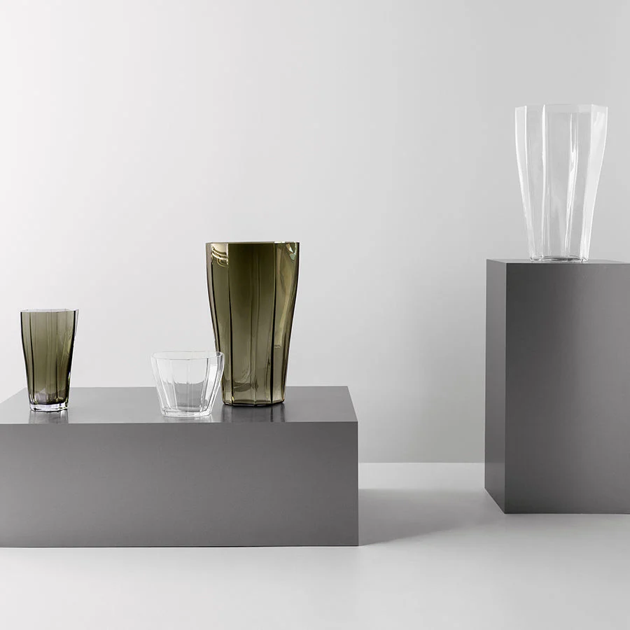 Orrefors Reed Vase Moss Green Medium - Image 4