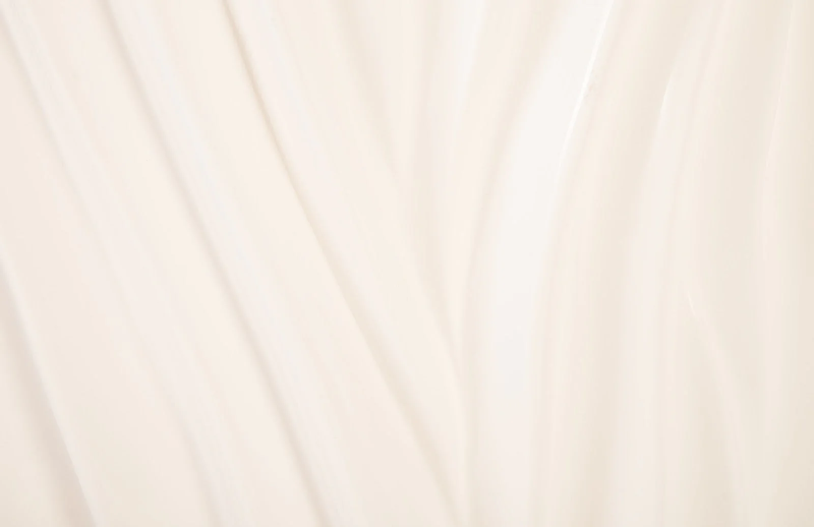 Phillips Collection Alon Planter, Gel Coat White - Image 4