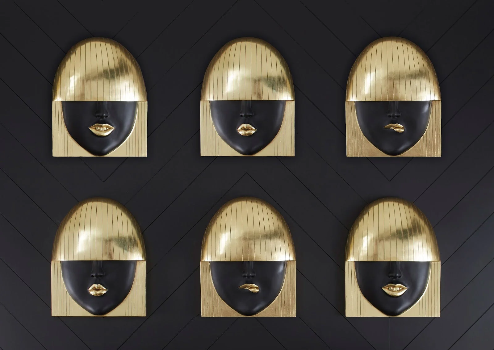 Phillips Collection Fashion Faces Wall Art, Large, Kiss, Black and Gold Leaf - Image 4