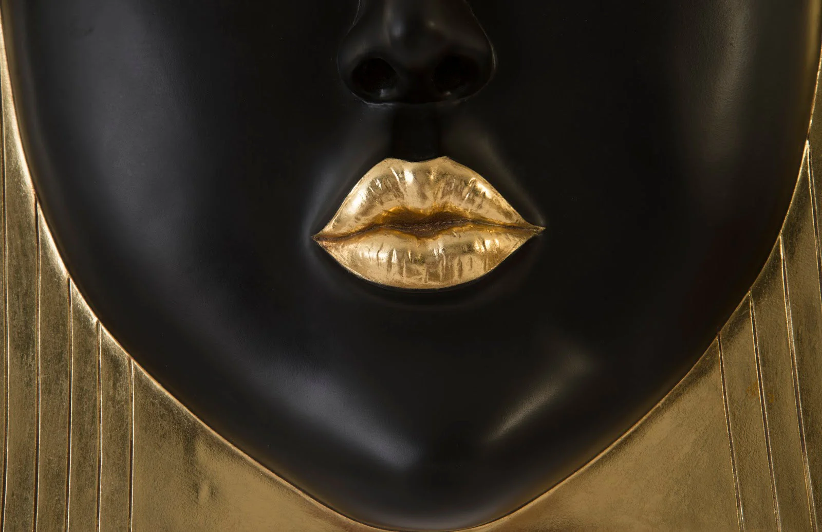 Phillips Collection Fashion Faces Wall Art, Large, Kiss, Black and Gold Leaf - Image 7