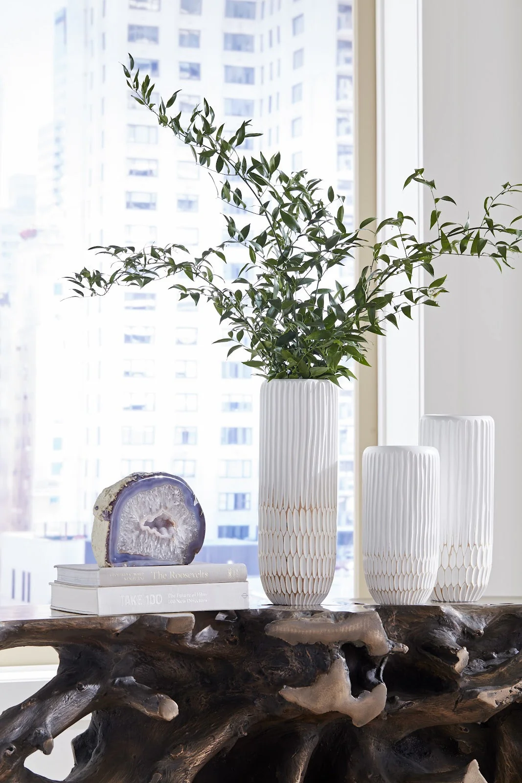 Phillips Collection Lacuna Vase, Small - Image 2