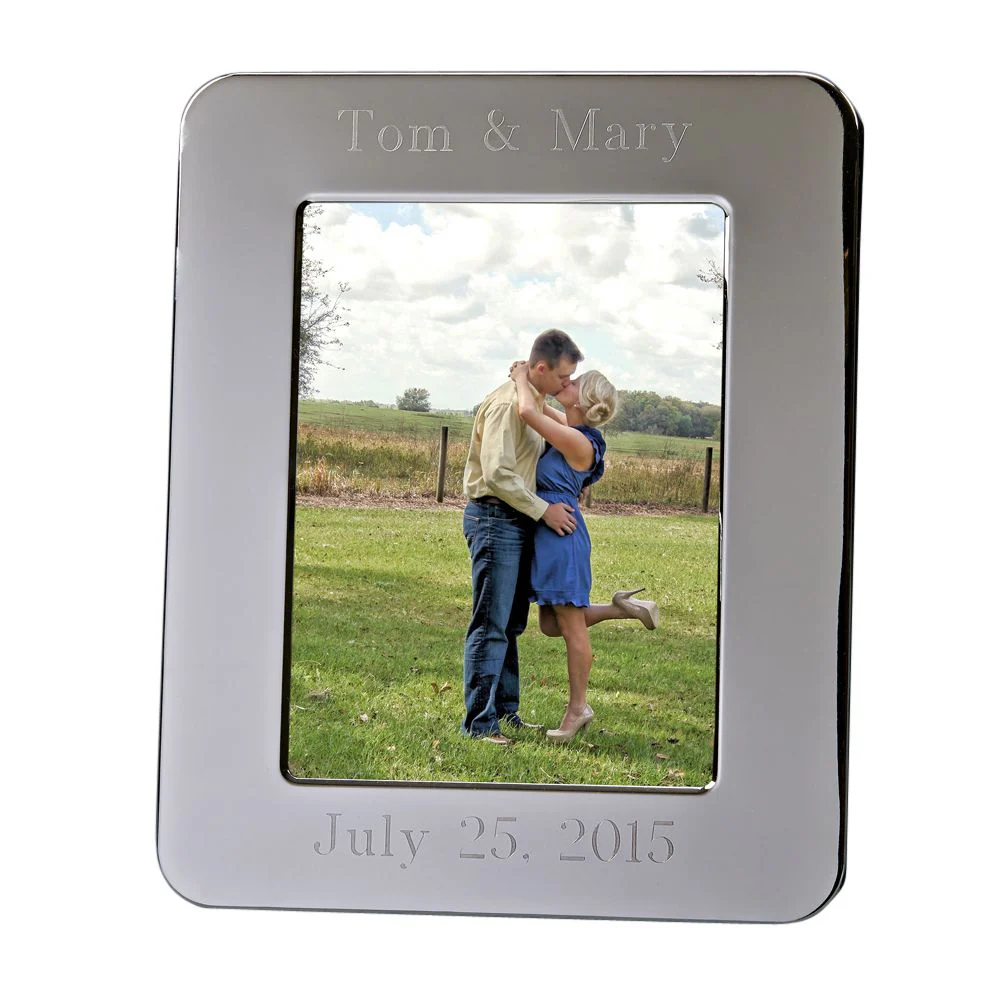 Radius Design Frame, Holds 8" X 10" Photo