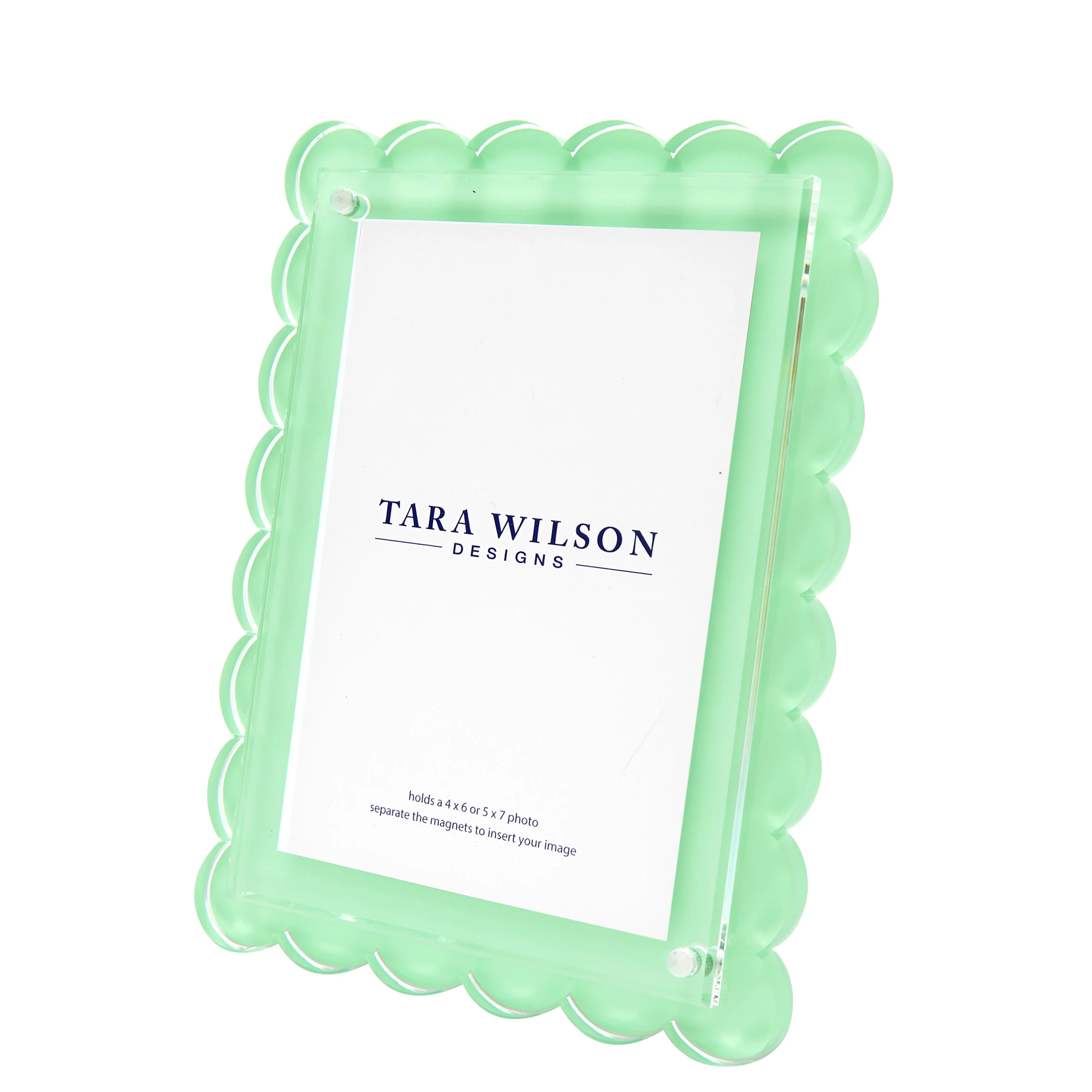 Scallop Frame 5x7 / 4x6 - Pastel Green