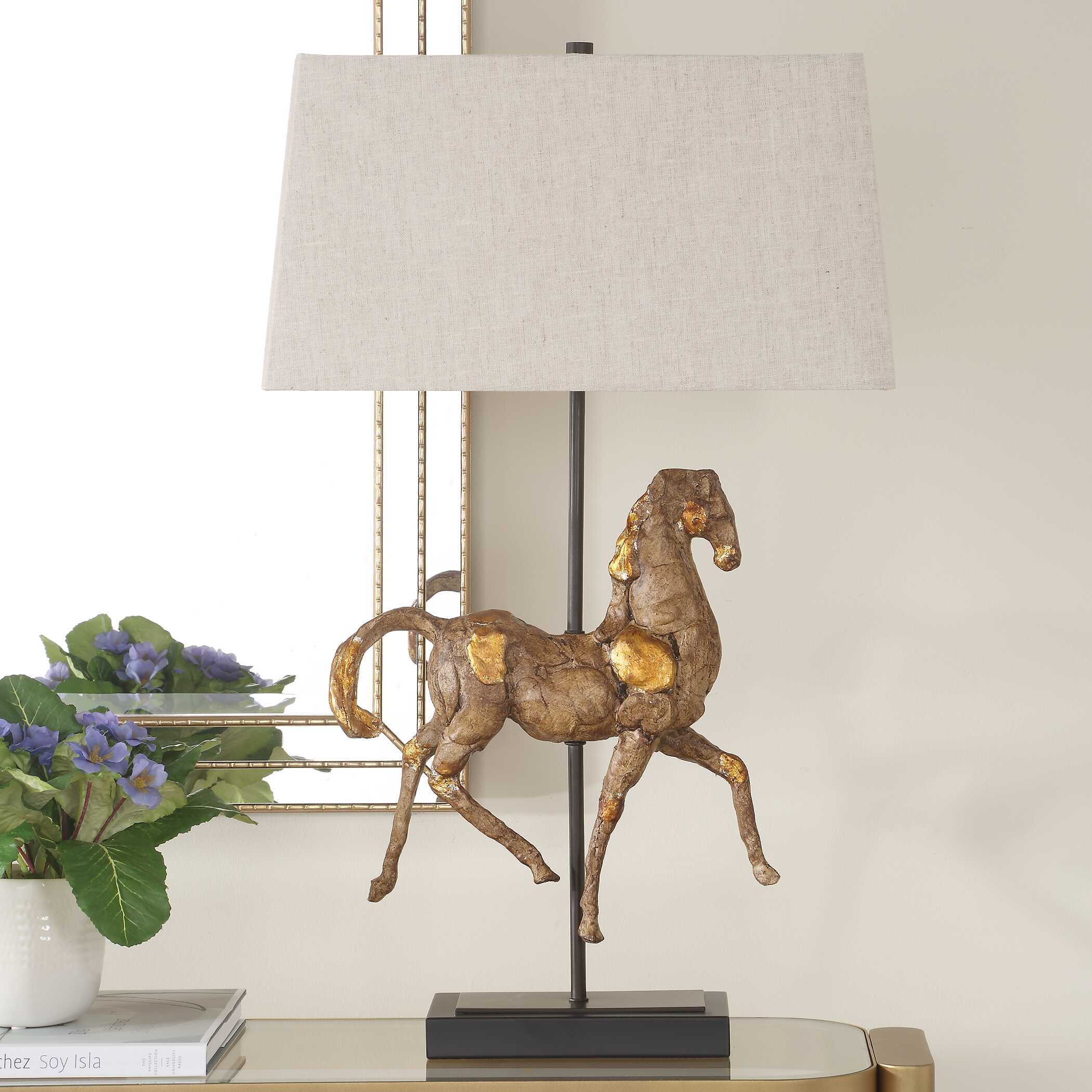 Striking Horse Table Lamp - Image 5