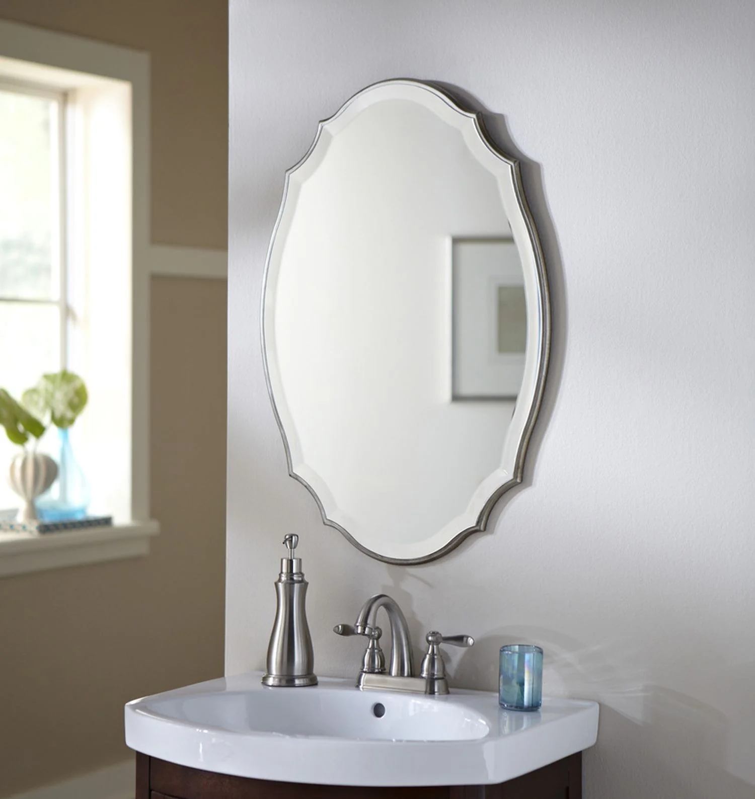 The Diana Beveled Mirrror - Image 2