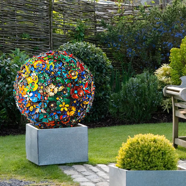 Think Outside Full Bloom Garden Sphere Large - Image 2