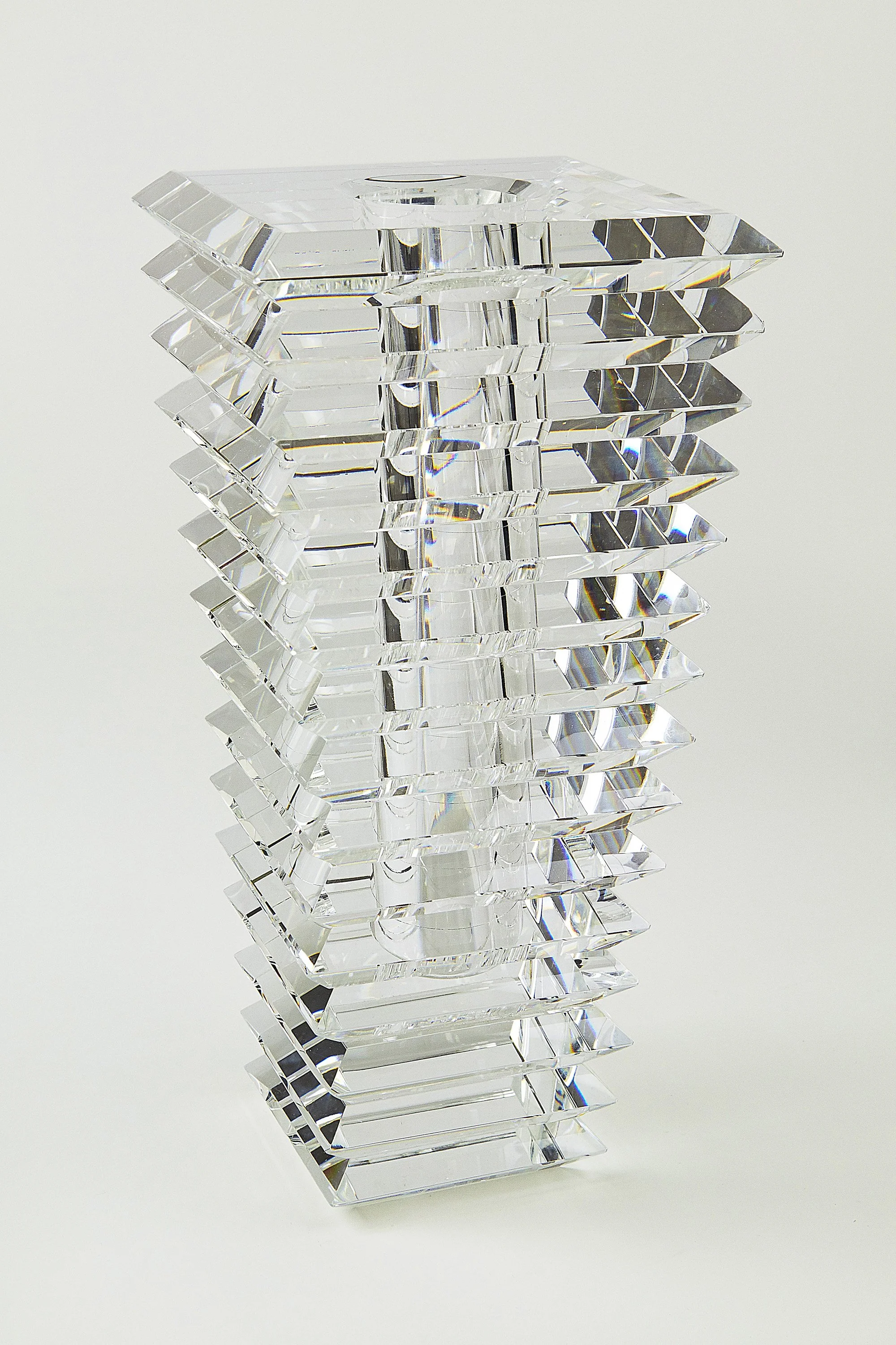 Tizo Crystal Inverted Pyramid Cut Vase Small